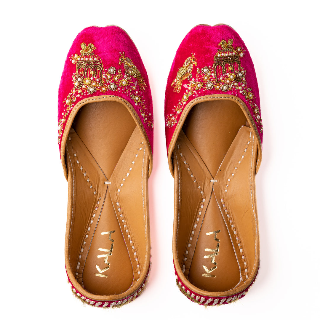 Mridula, wedding jutti, bride jutti