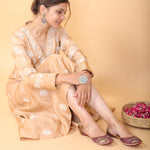 Load image into Gallery viewer, Bahar, punjabi Jutti, wedding jutti