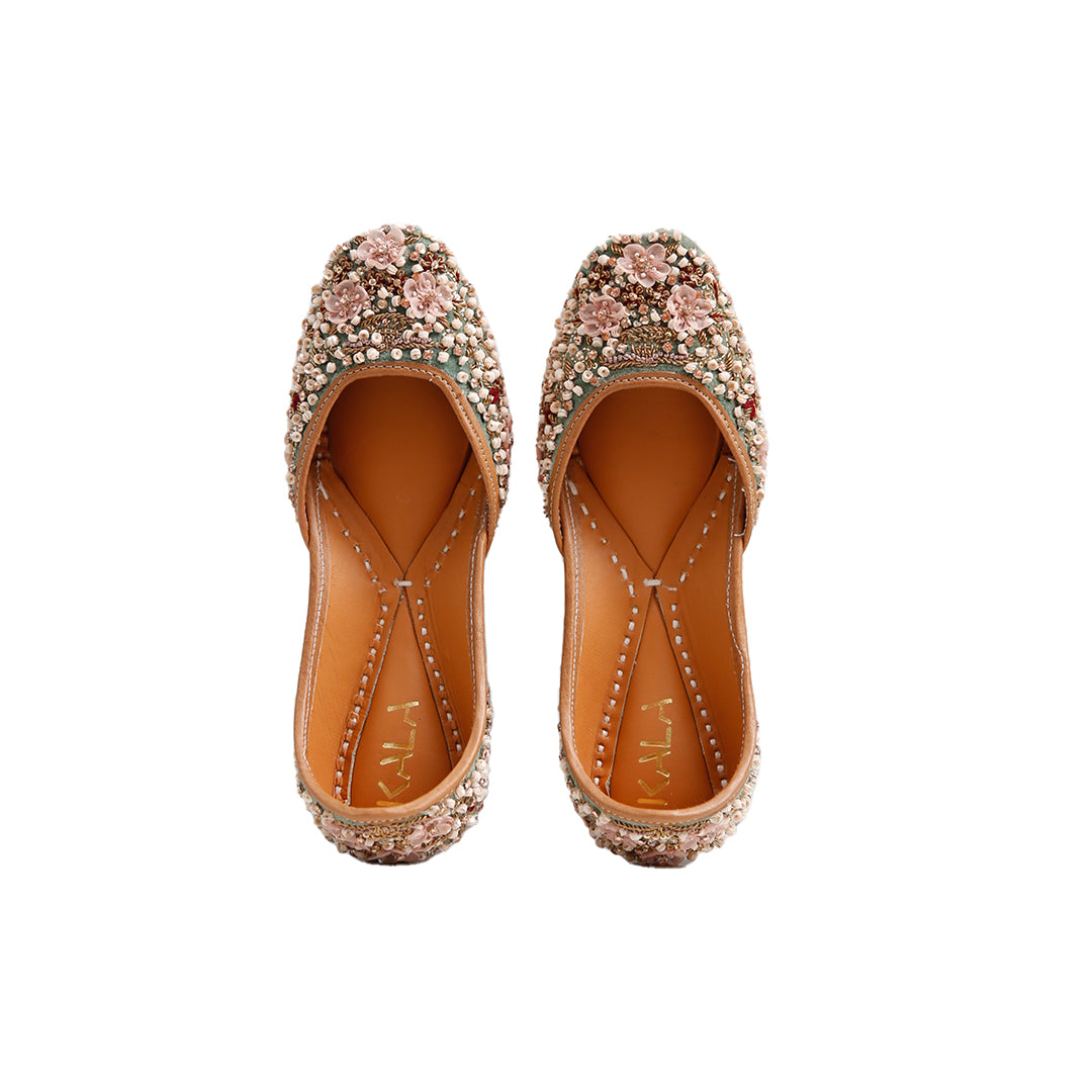 Bravery, designer punjabi jutti, wedding jutti