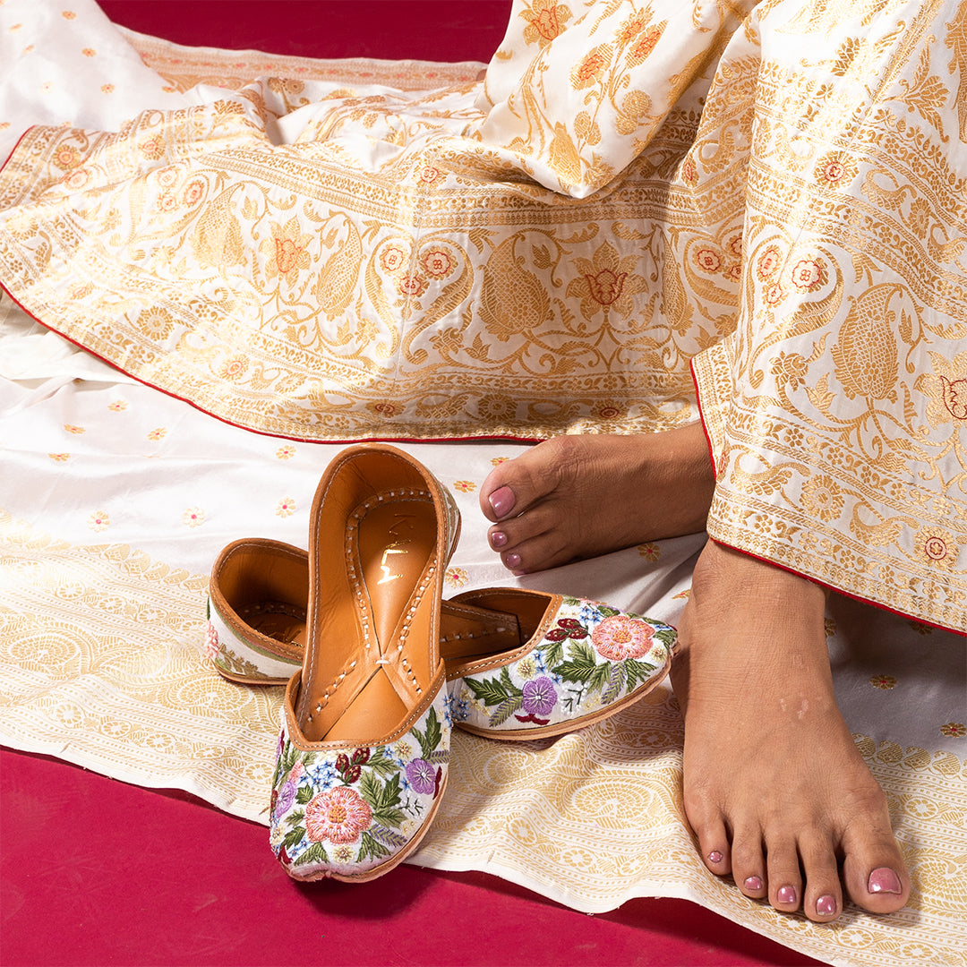 Ehasaas, Women Mojaris, mojari for girl