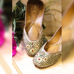 Load image into Gallery viewer, Guldasta Jutti