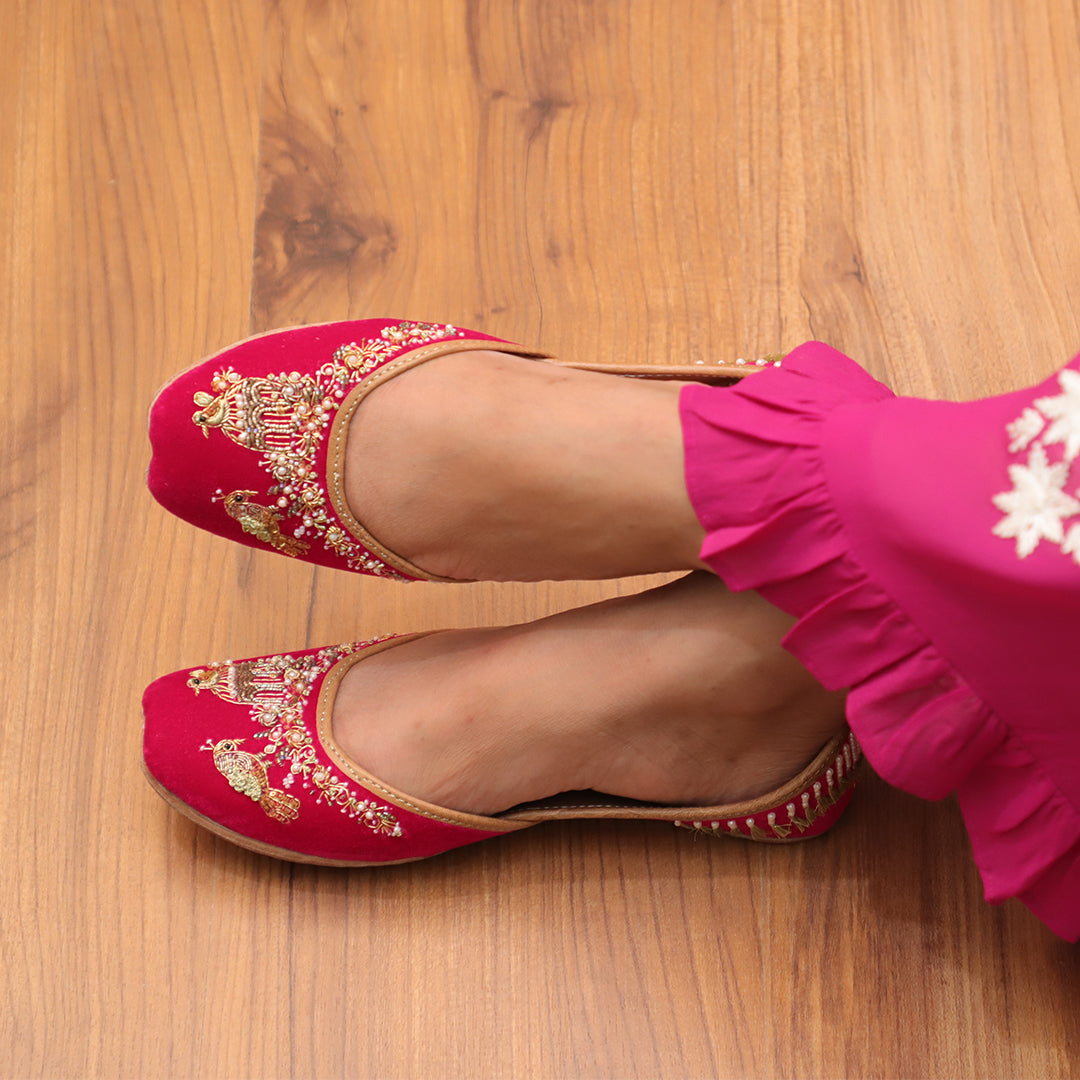 Mridula, wedding jutti, bride jutti