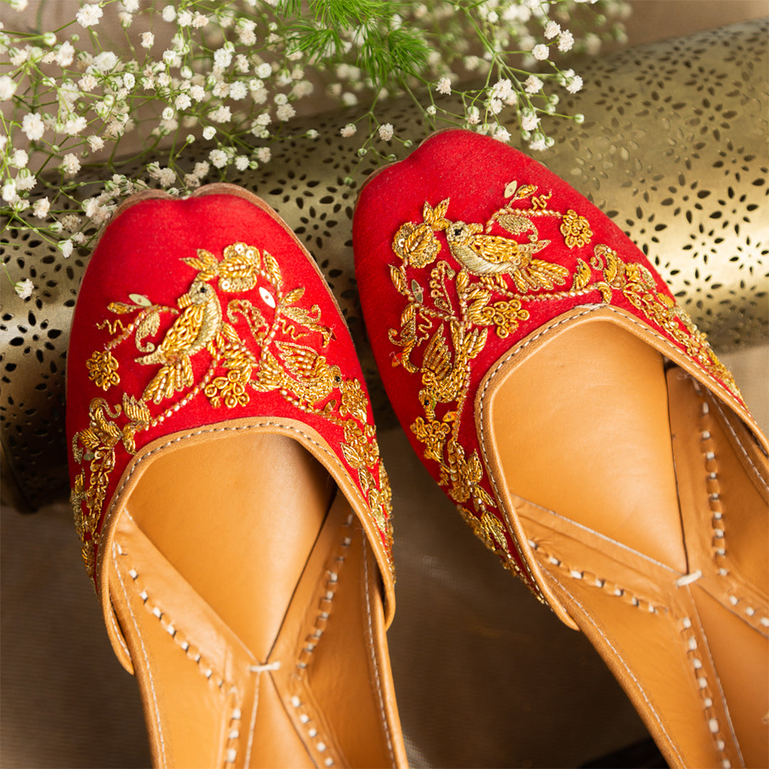 Swarna, bride jutti, mojari for women