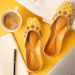 Load image into Gallery viewer, Tara, punjabi Jutti