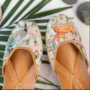 Winding Wilderness Jutti: The Perfect Blend of Tradition and Trend